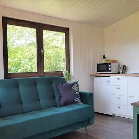 Kiszkowianka אכסניה Skrzeszewo (Koszalin)